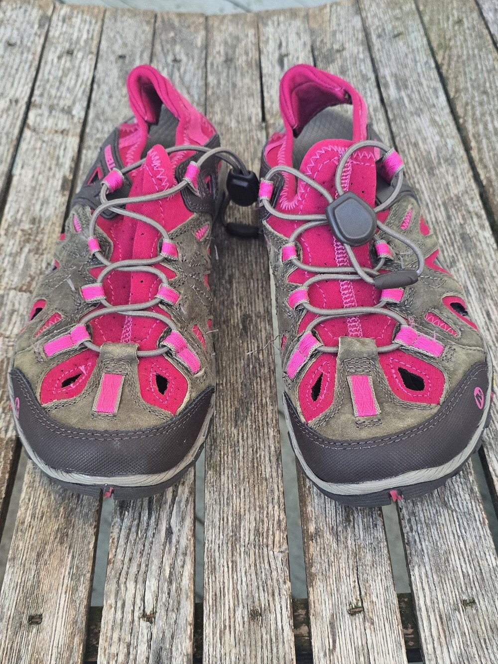 Merrell Women's Gray and Fuchsia Outdoor Sandals